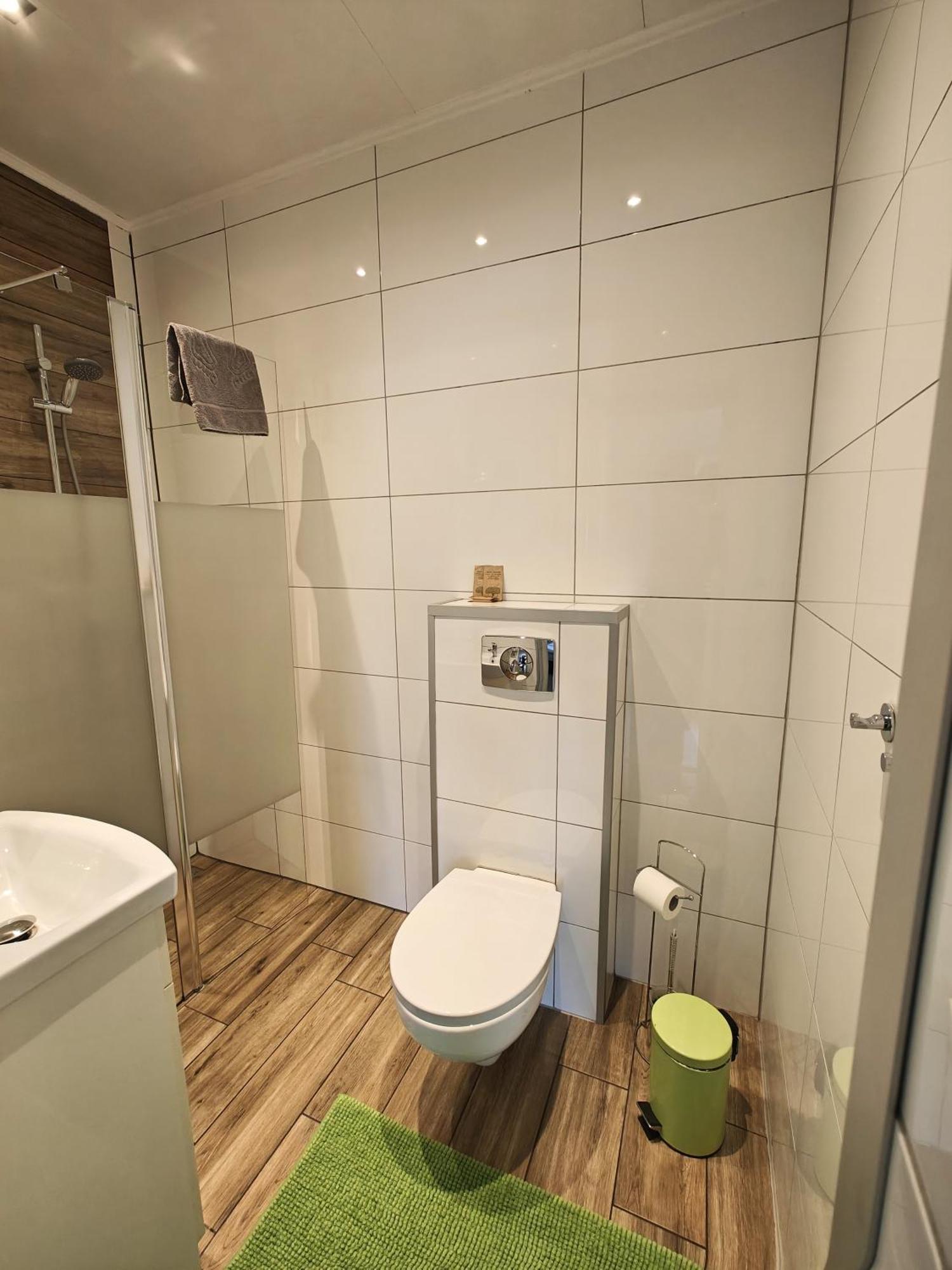 7Th Room Guest House Oświęcim Eksteriør bilde